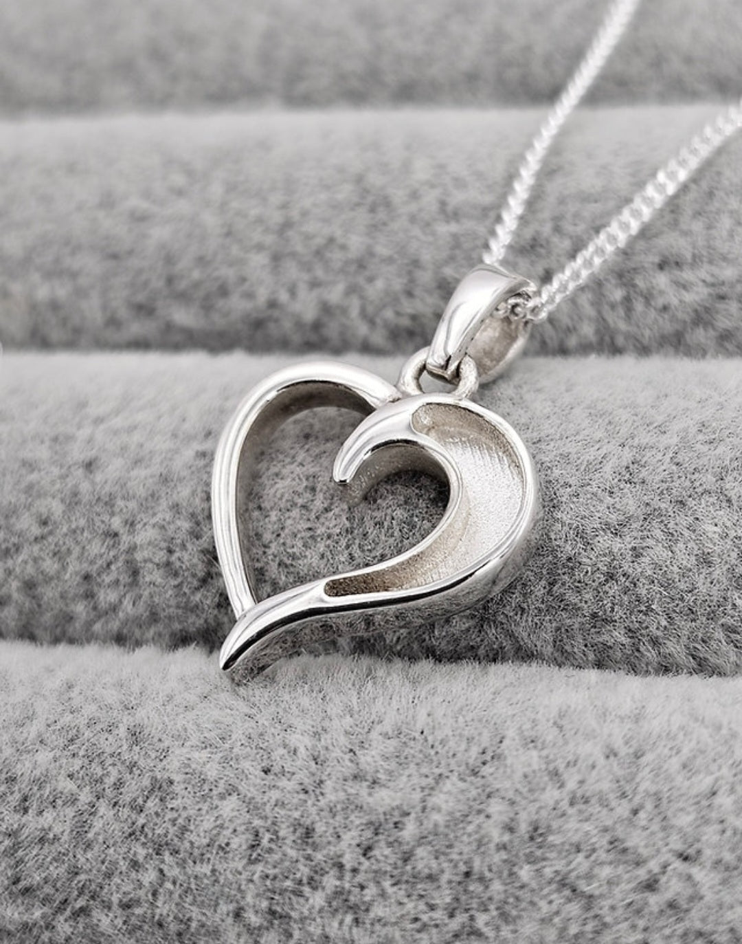 Hallow Heart Pendant