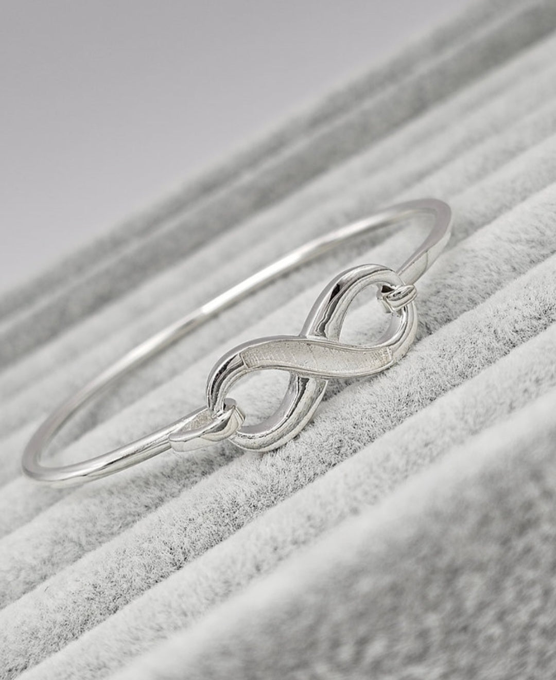 Infinity Hook Clasp Bangle