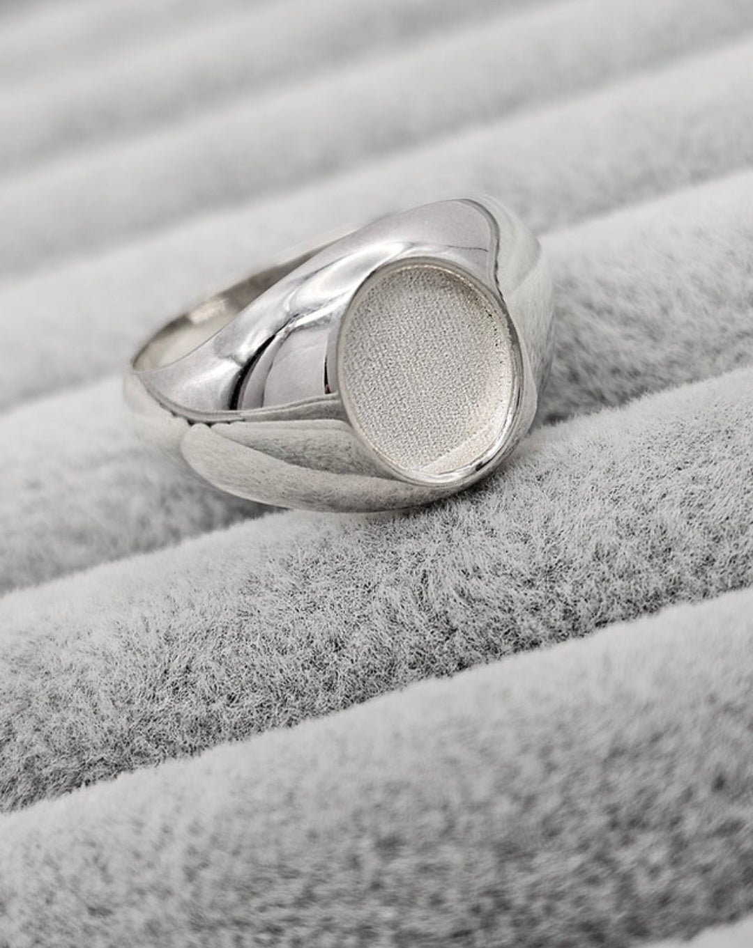 Mens Oval Signet Ring