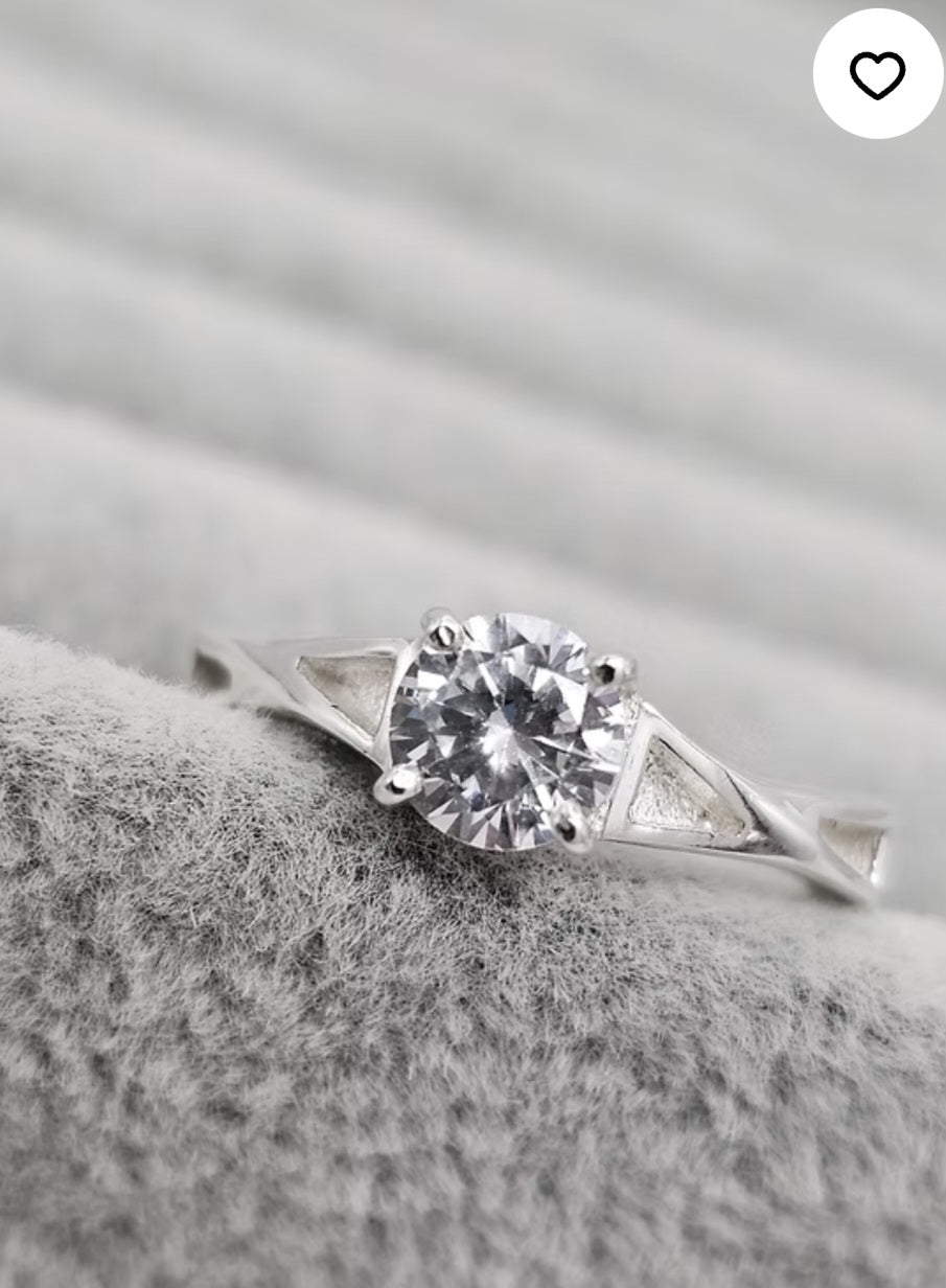 Solitaire Quad Channel Ring