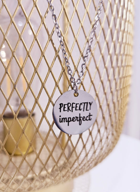 Novah Disc Necklace - Perfectly Imperfect