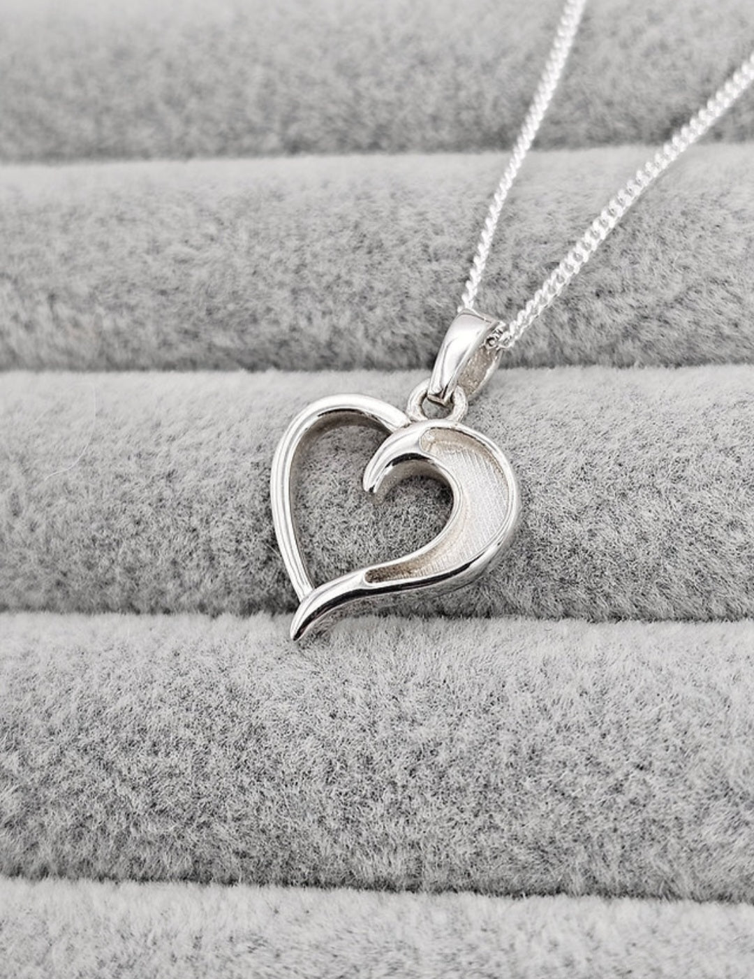 Hallow Heart Pendant