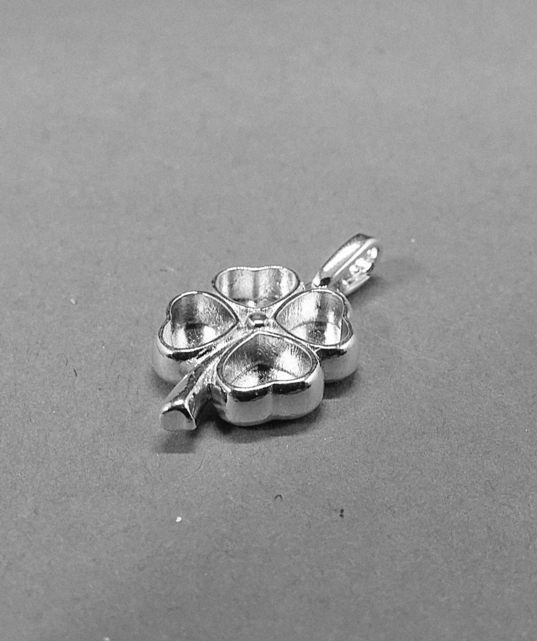 Four Leaf Clover Pendant
