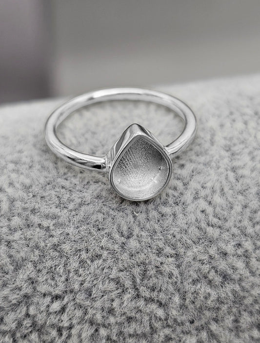 Teardrop Ring