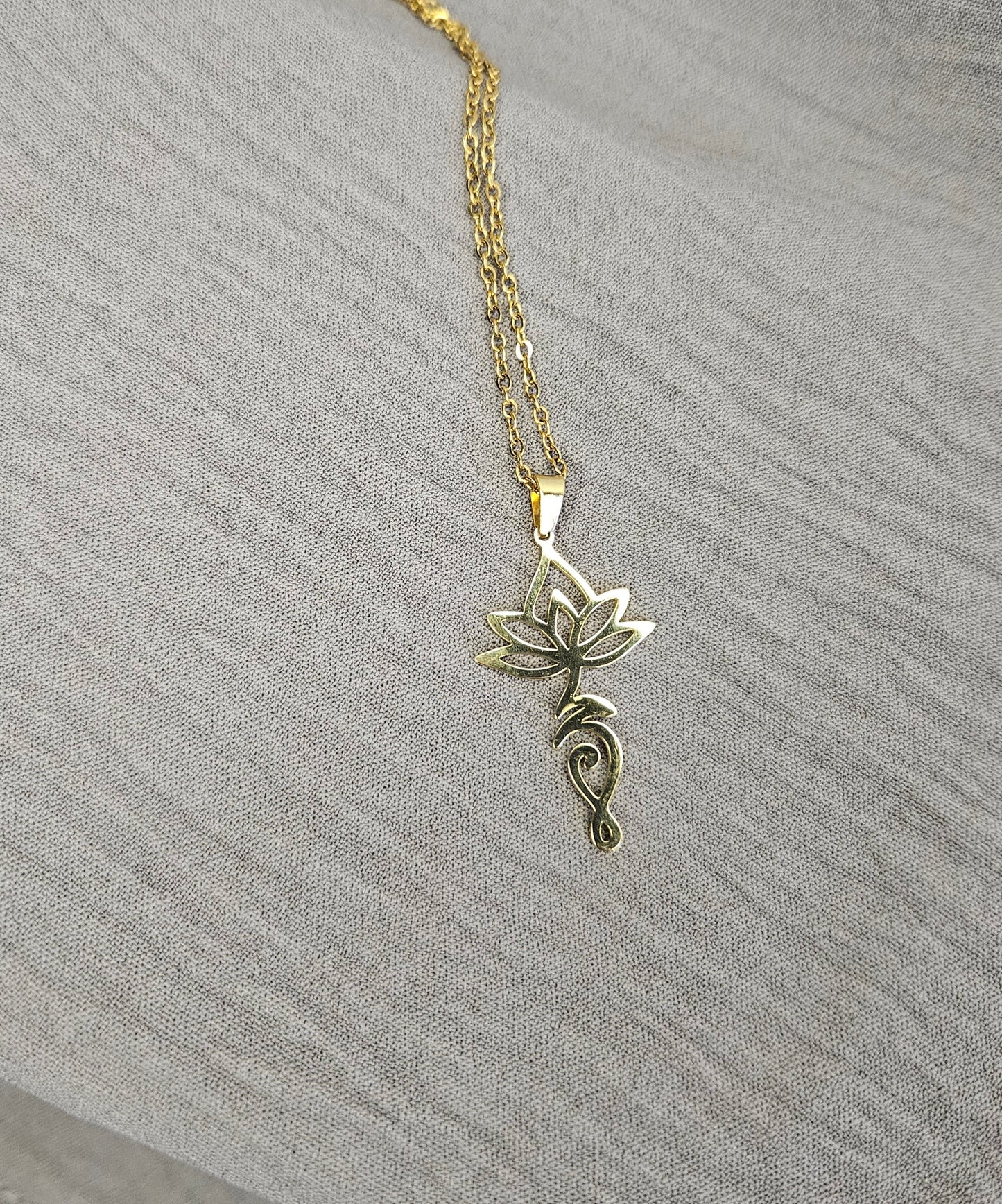 Lotus ♾️ Necklace