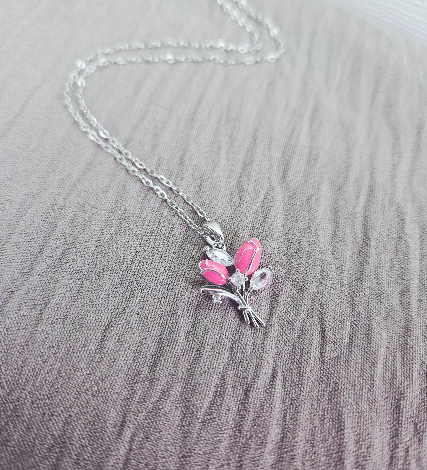 Eve Flower Necklace