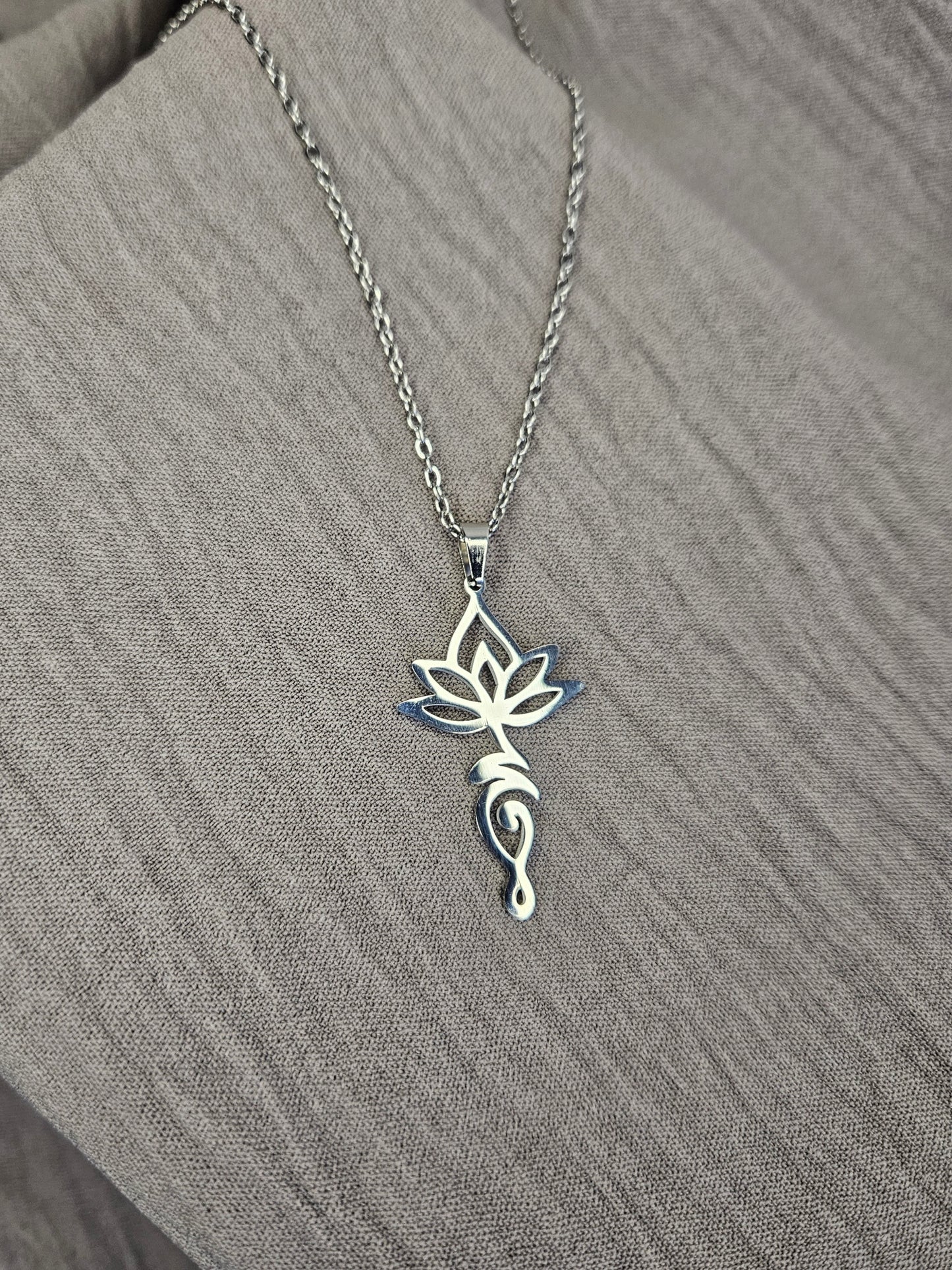 Lotus ♾️ Necklace