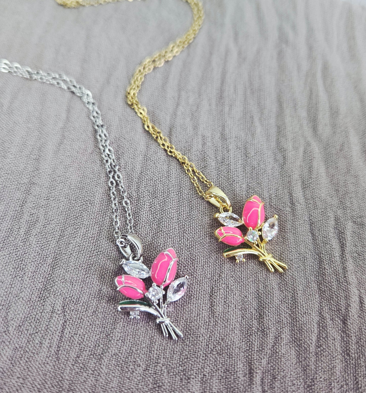 Eve Flower Necklace